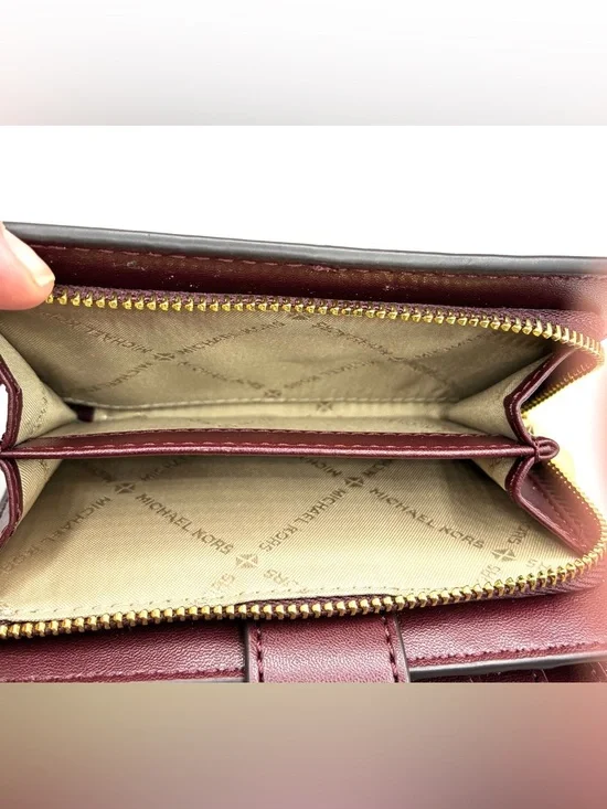 SALE Michael Kors Pink & Purple Wallet - Picture 6 of 6